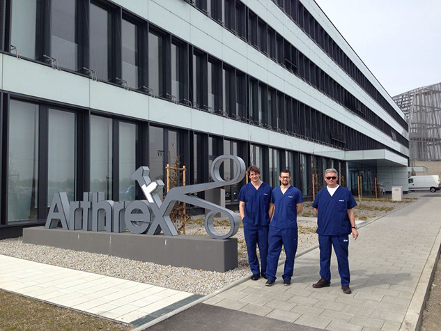 Залавин Владимир Геннадьевич. Челябинск. Врач травматолог-ортопед. Стажировка в Arthreh, Мюнхен, Германия. С коллегами.